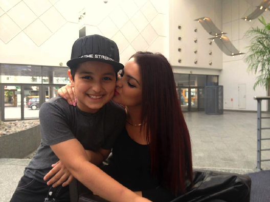 بینیی و ئاینده‌، خوشك و برای سارا عومه‌ر پێویستیان به‌ ده‌نگی ئێوه‌ هه‌یه‌