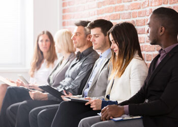 کارەکەت لای ئێمەیە..