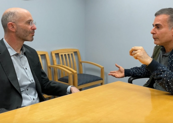 “بەهمەن قوبادی” لە کۆشکی سپی لەگەڵ بەرپرسانی باڵای ئەمەریکا دیداری کرد