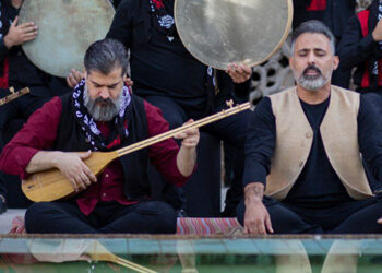 کلیپی گۆرانی “یاسی سپی” بە ئاوازدانەری و ژەنیاری ته‌نبووری فەرنوود ئیلهامی بڵاوکرایەوە