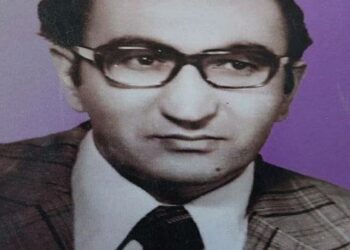 پیاوێک و شارایەک بەرهەمی دەستنووس