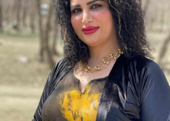 ئاشنا عومەر: موزیکی و گۆرانی کوردی لە ئێستادا تێکەڵەیەکی پێوە دیارە