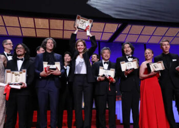 مەنسوور جیهانی ڕه‌خنه‌گری کورد فیلمه‌کانی فێستیڤاڵی نێوده‌وڵه‌تی فیلمی کانی هه‌ڵبژارد