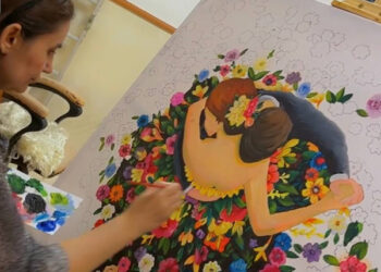 رۆژان عومەر: لە کوردستان ئاستی خانمانی شێوەکار زۆر بەباشی دەبینم