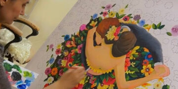 رۆژان عومەر: لە کوردستان ئاستی خانمانی شێوەکار زۆر بەباشی دەبینم