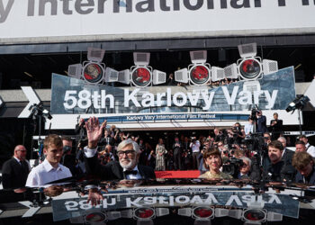 چاوخشاندنێک به فێستیڤاڵی نێوده‌وڵه‌تی فیلمی “کاڕلۆڤی ڤاری” له وڵاتی چیک