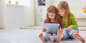 پەروەردەکردنی منداڵان لە سایەی تەکـنەلـۆژیادا..