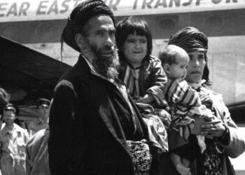 ئایا ئێمە چاوەڕێی جووەکان بکەین یان وەکو ئەوان بکەین؟