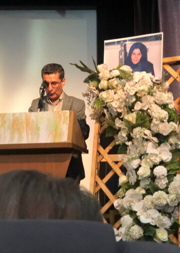 بەرد لە بەردی بێتەوە،دەنگی هەیە[1]